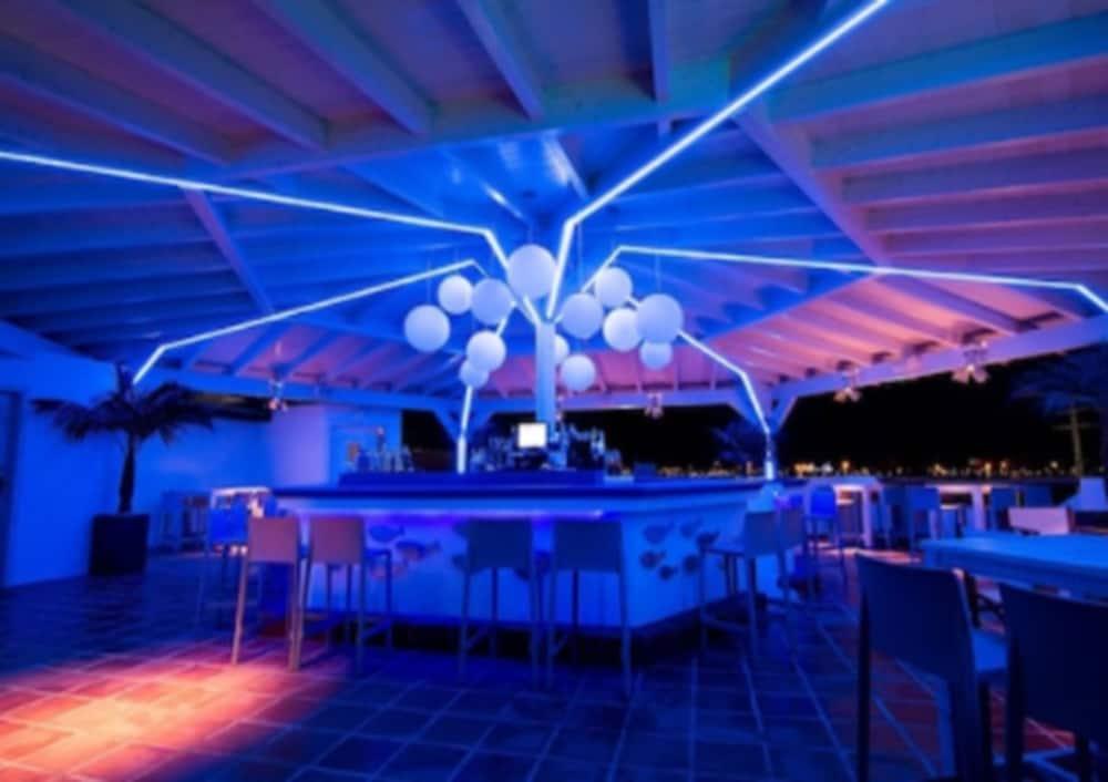 Hotel Los Delfines Ла-Манга-дель-Мар-Менор Экстерьер фото