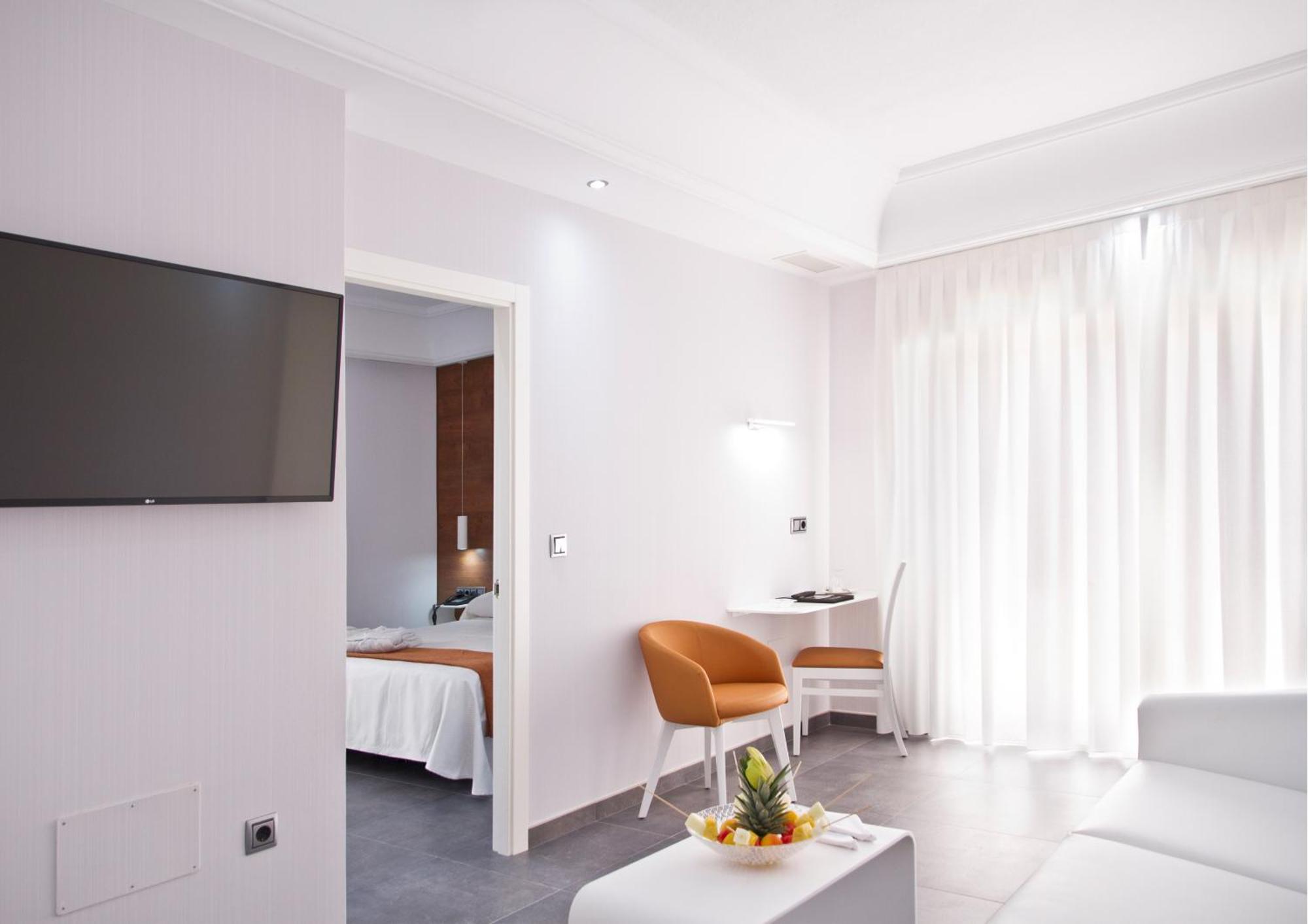 Hotel Los Delfines Ла-Манга-дель-Мар-Менор Экстерьер фото