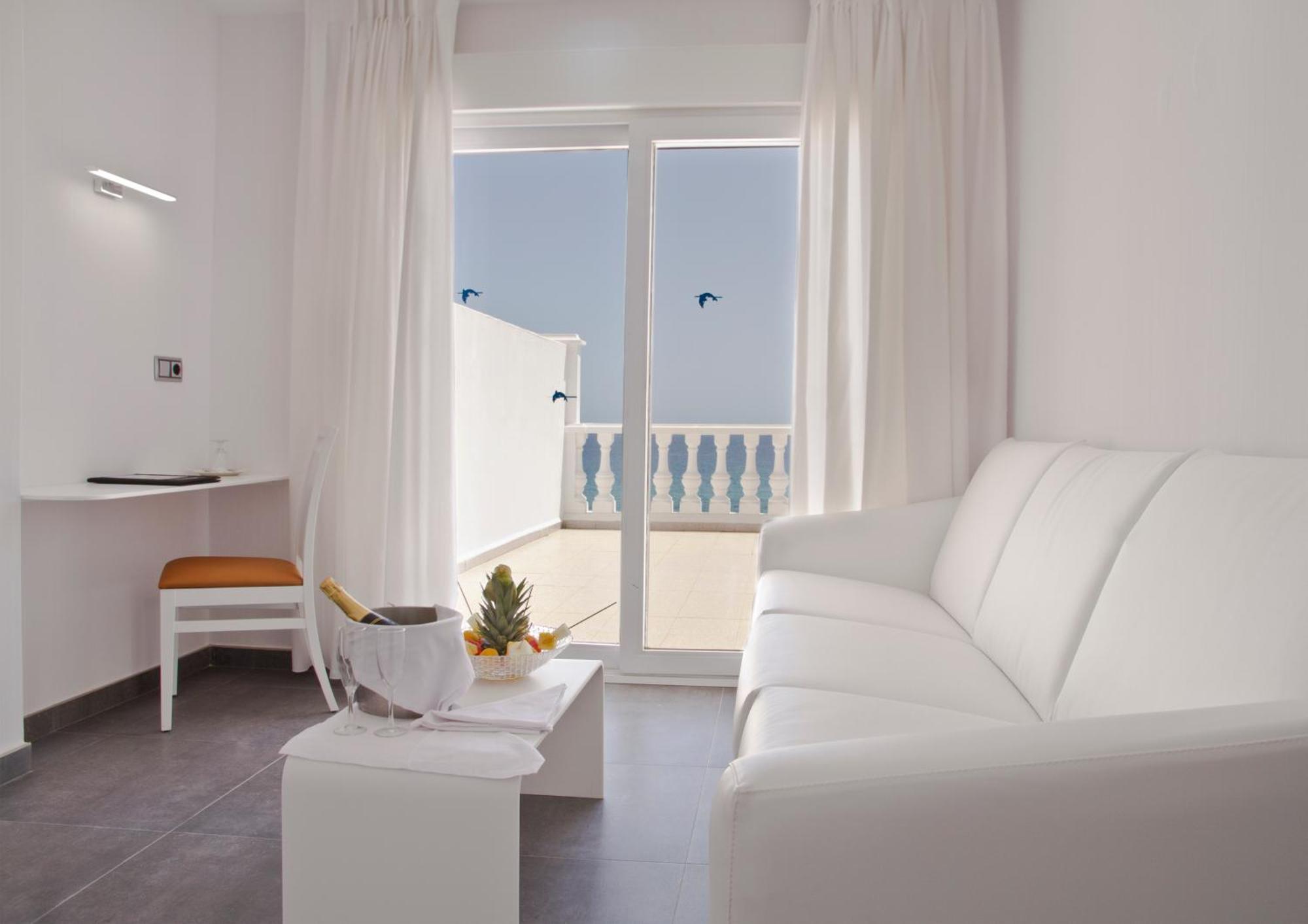 Hotel Los Delfines Ла-Манга-дель-Мар-Менор Экстерьер фото