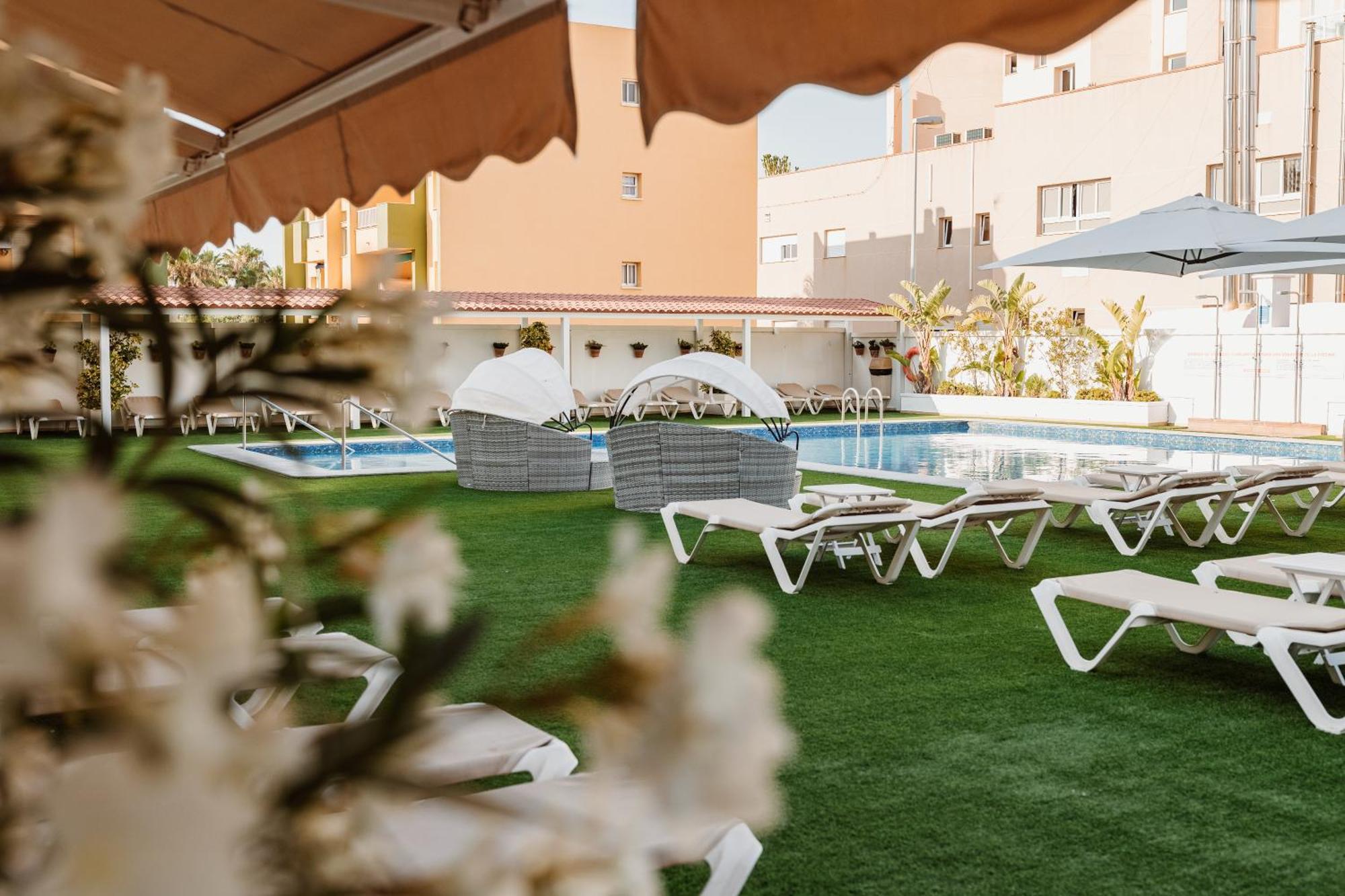 Hotel Los Delfines Ла-Манга-дель-Мар-Менор Экстерьер фото