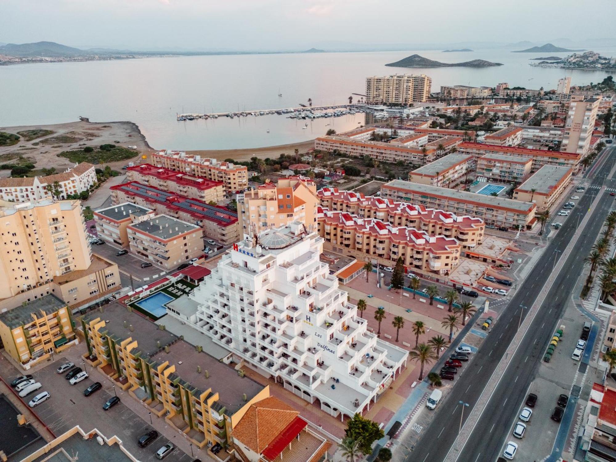 Hotel Los Delfines Ла-Манга-дель-Мар-Менор Экстерьер фото